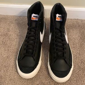 Nike Blazer Mid 77 Vintage Sneaker - Men’s